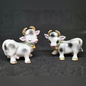Vintage Anthropomorphic Cow Salt and Pepper Shakers